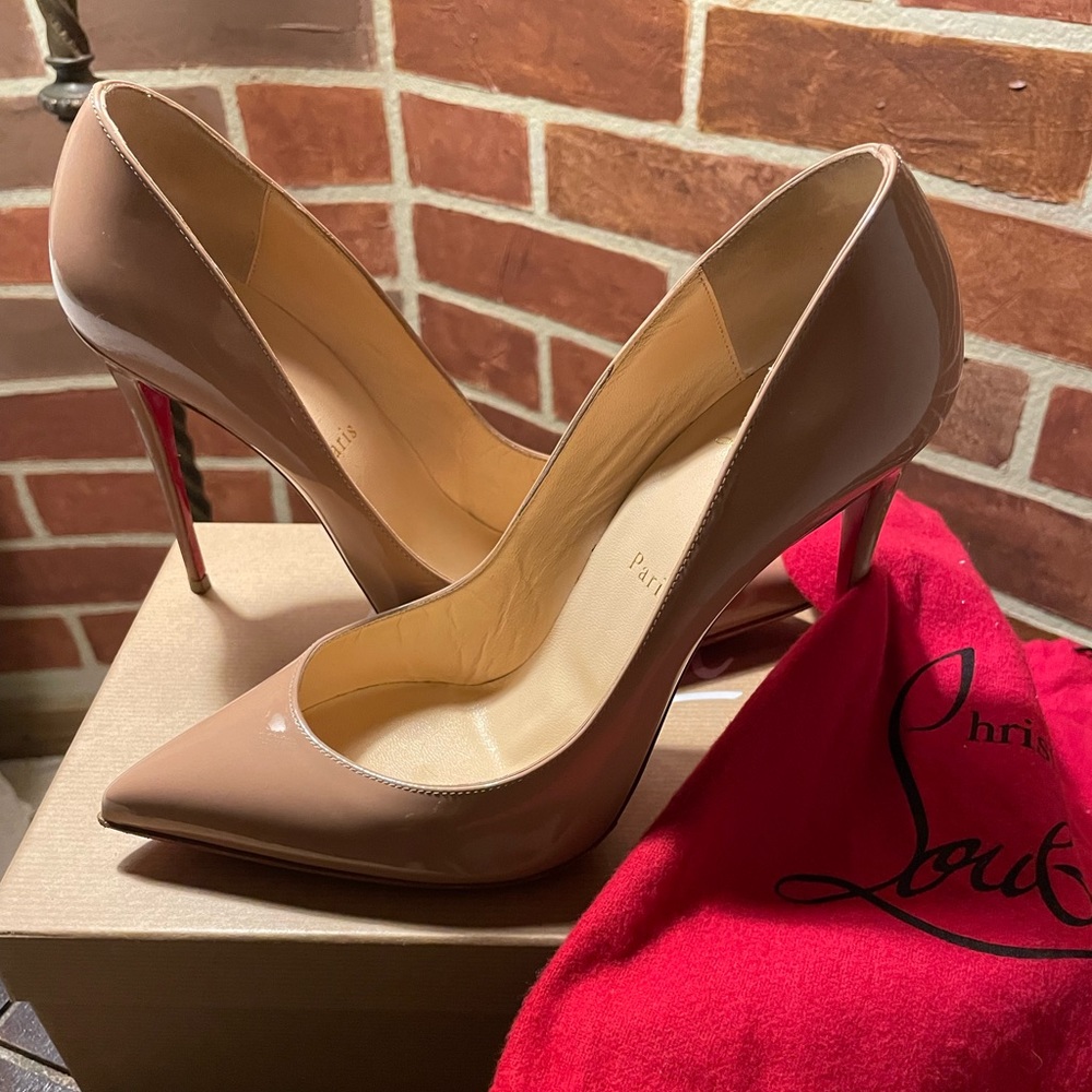 Christian Louboutin Pigalle Heels Size EU 39.5 (8.5)